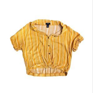 🛍️ Yellow & White Striped Summer  Crop Shirt